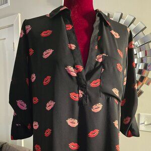 Soho Valentine Kisses Blouse